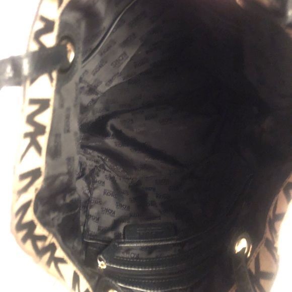 Michael Kors Signature Jacquard North South Tote - Picture 8 of 8